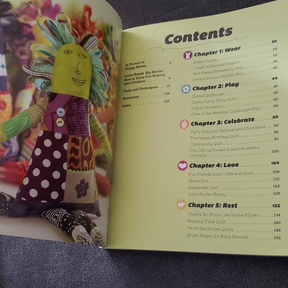 "Sew Fun" 20 Projects for the whole Family book - Picture 2 of 6